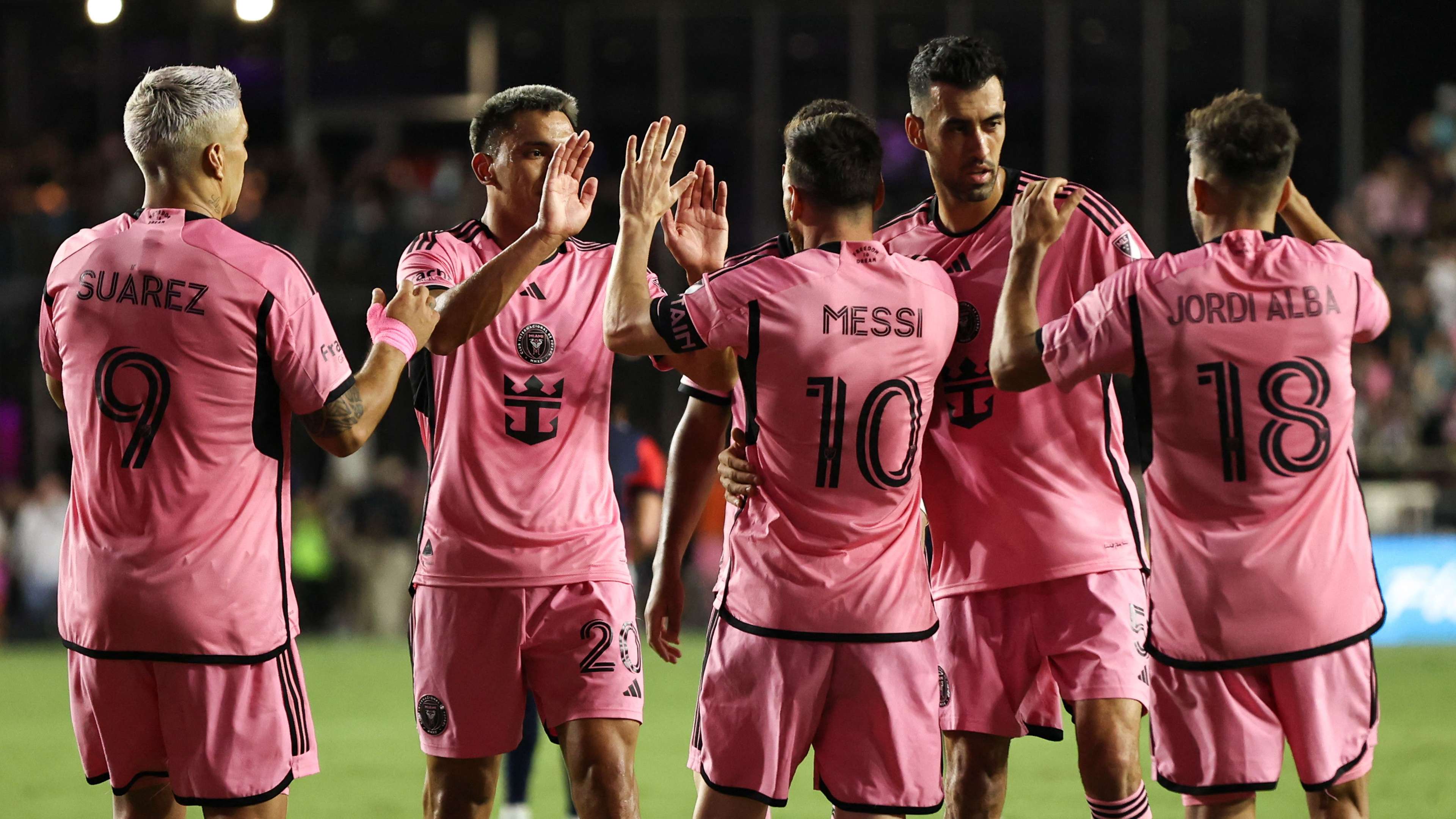 球的代表人 球的代表人